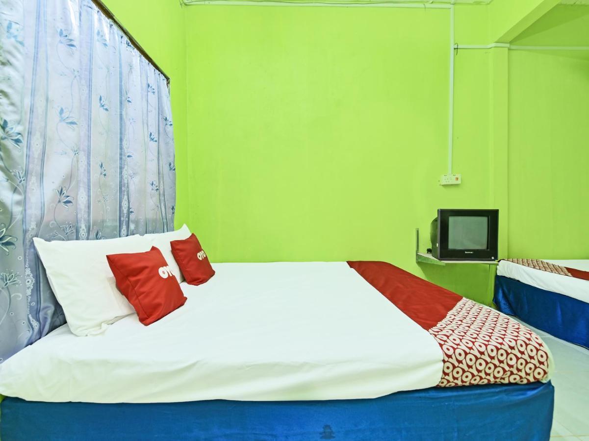 Oyo 90454 Haza Harmoni Guesthouse Kota Bharu Bagian luar foto